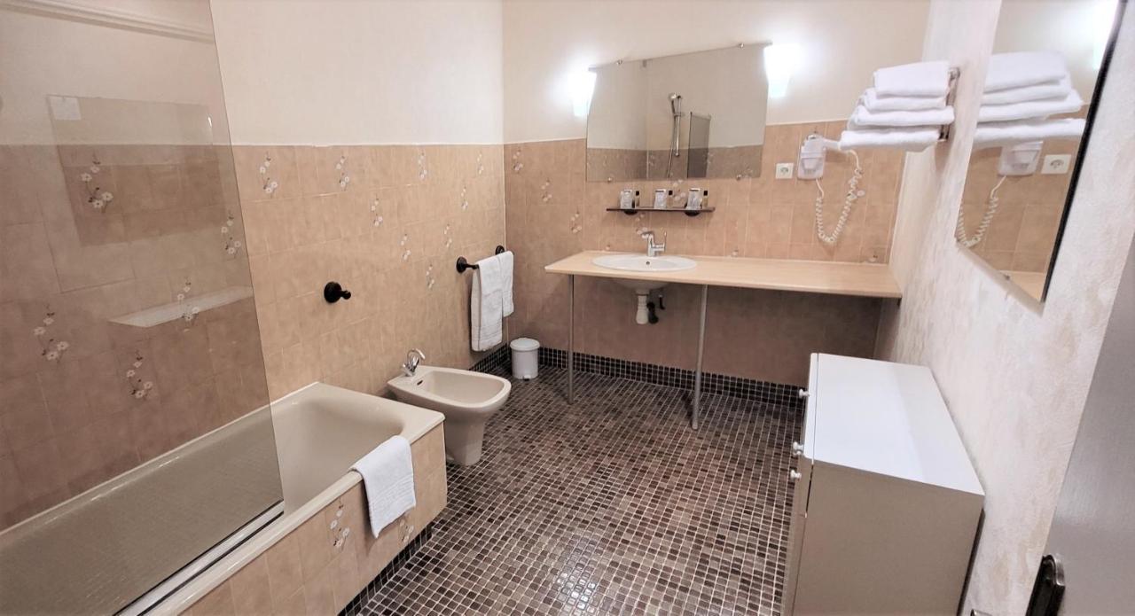 Nouvel Hotel Lons-le-Saunier Dış mekan fotoğraf