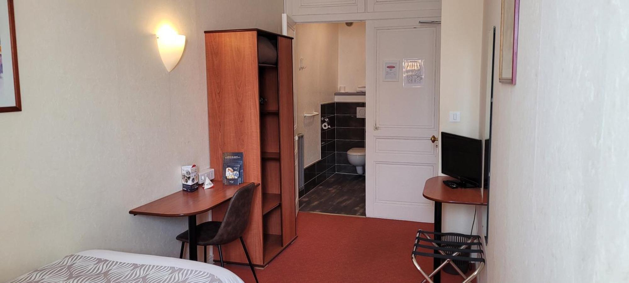 Nouvel Hotel Lons-le-Saunier Dış mekan fotoğraf